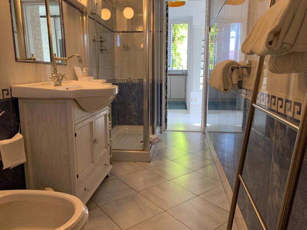 The Twenty - Piazza Di Spagna Apartment Rzym Zewnętrze zdjęcie